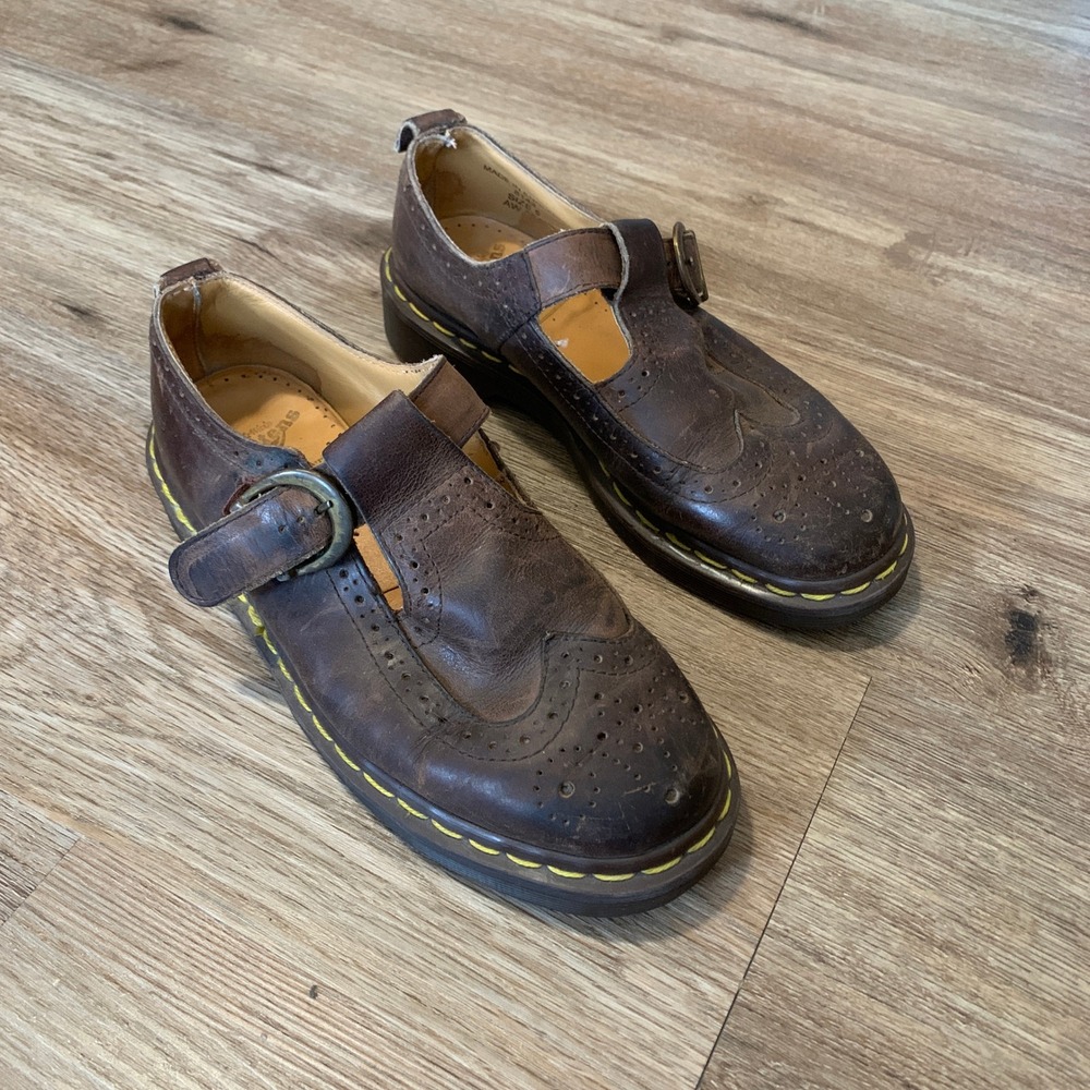 Vintage Made in England Dr. Martens Brown Leather T-Bar Mary Jane Shoes - Size 5